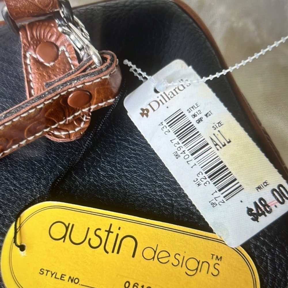 Satchel Crossbody - Picture 6 of 6